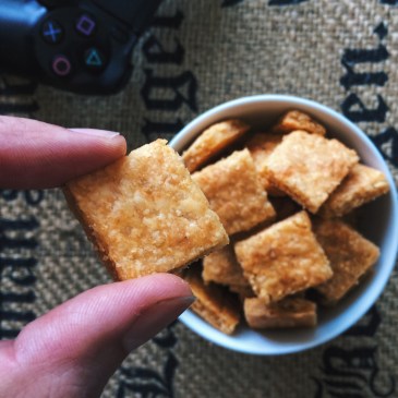 Sriracha Cheeze-Its